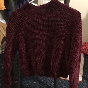 Crop top sweater